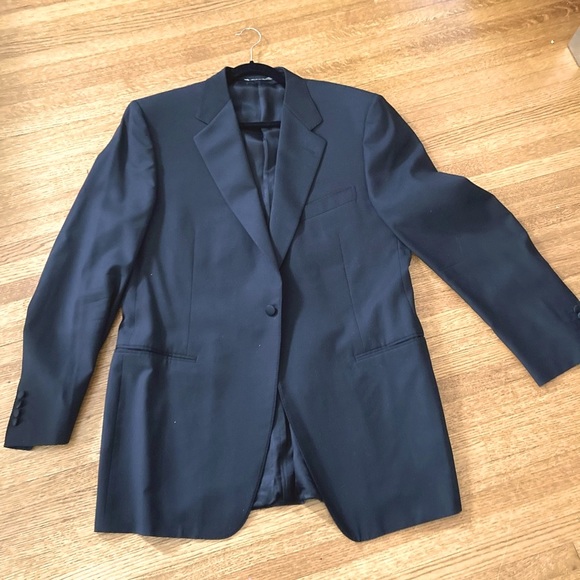Canali tuxedo jacket size 46L - Picture 2 of 5